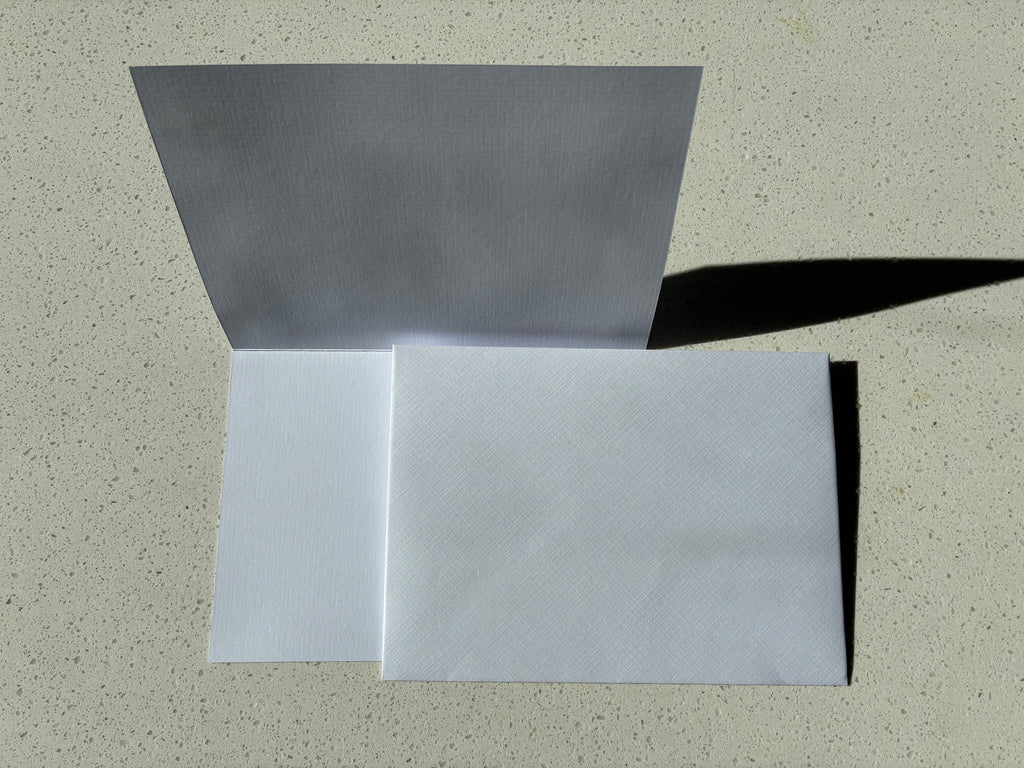 Card + Envelope Linen